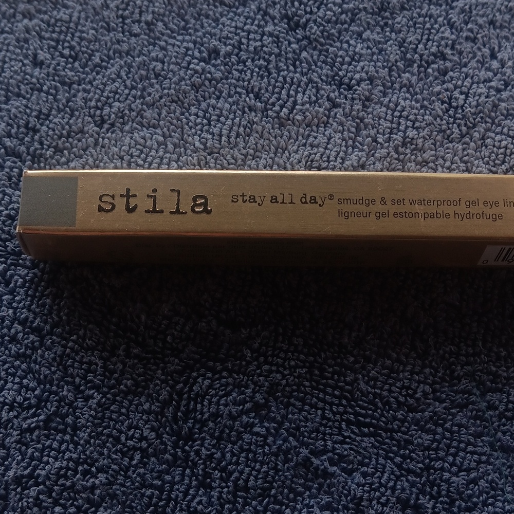 Stila stay all day smudge and set waterproof gel eye liner "silver lining"